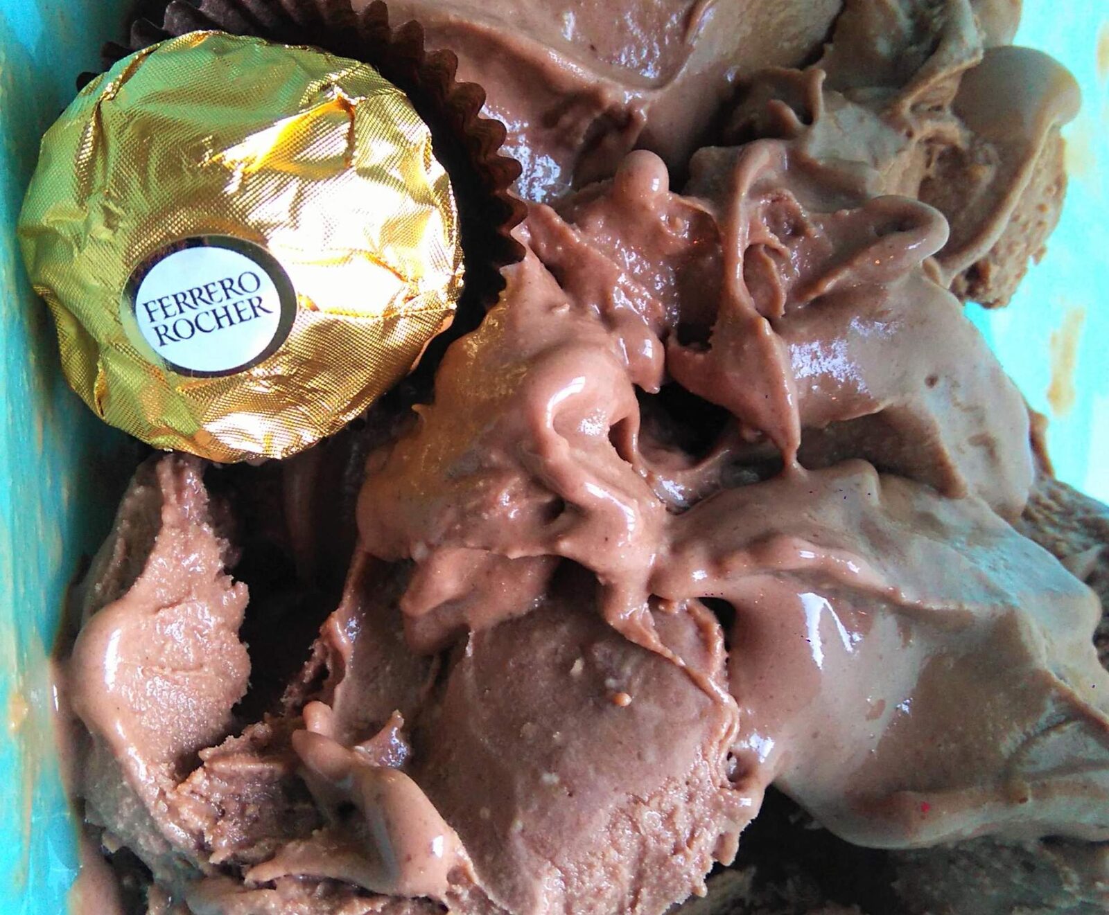 Glace ferrero rocher