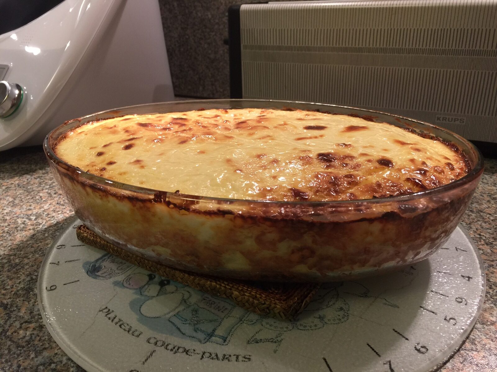 GRATIN DE POLENTA AU FROMAGE ET DES DE JAMBON