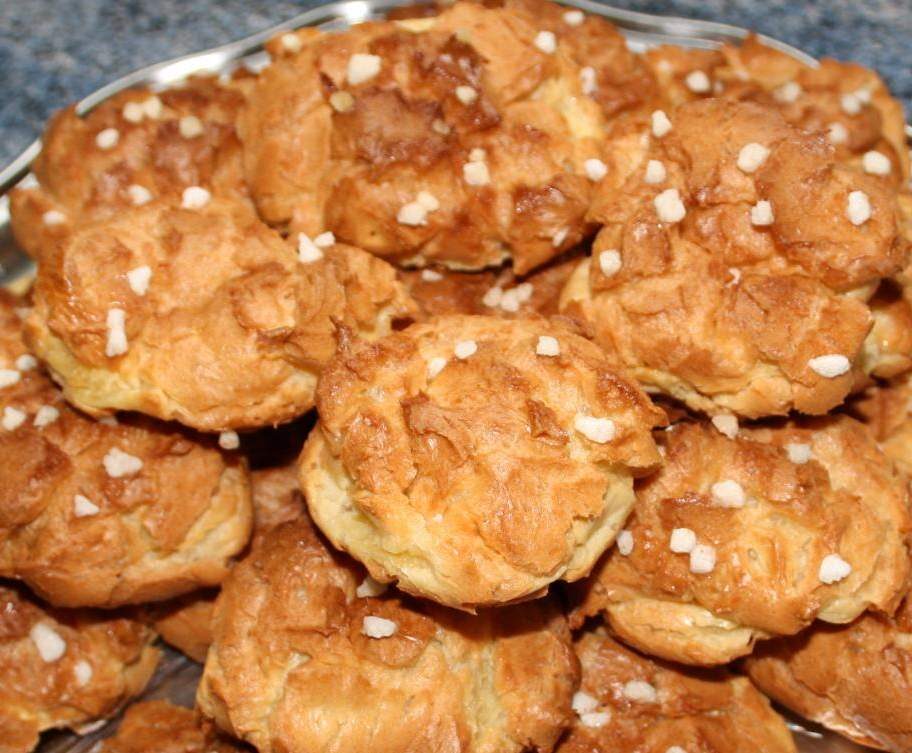GROSSES CHOUQUETTES