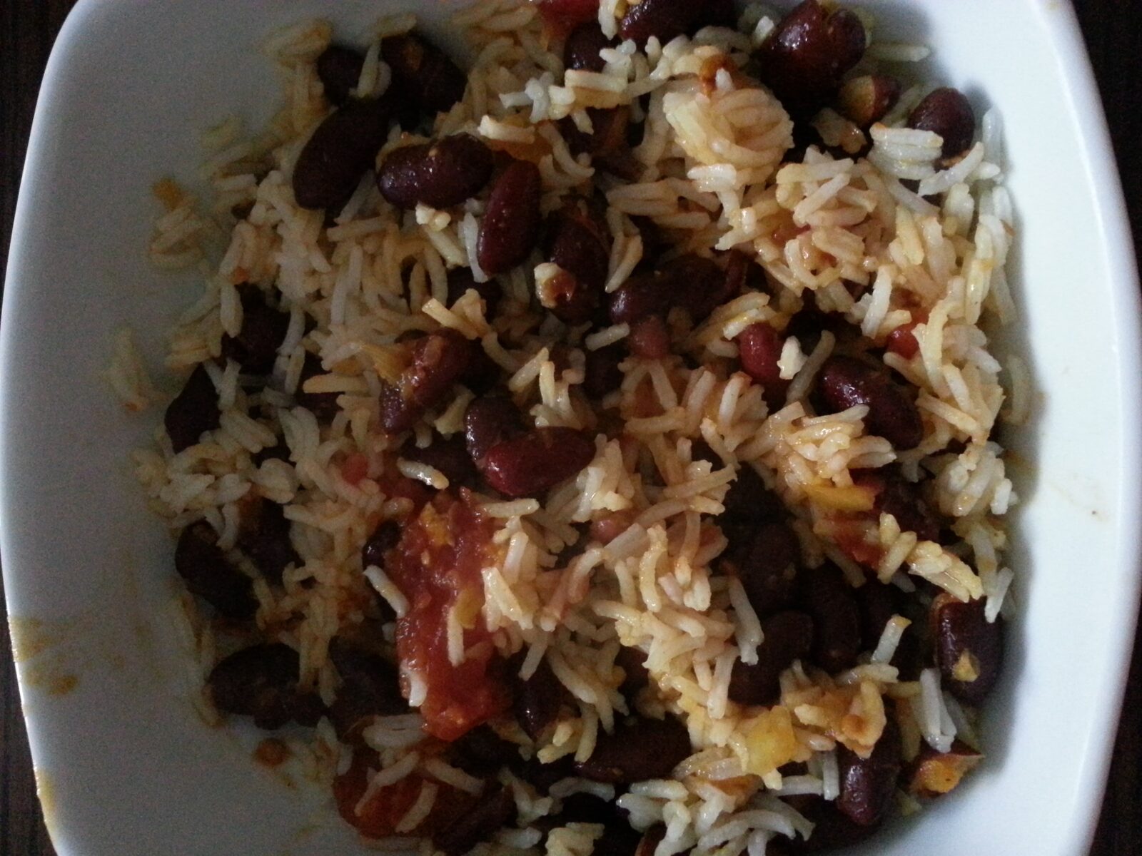 Haricots rouges à la sauce tomates et aux épices