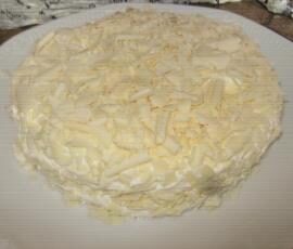 Merveilleux au chocolat blanc noix de coco et au café