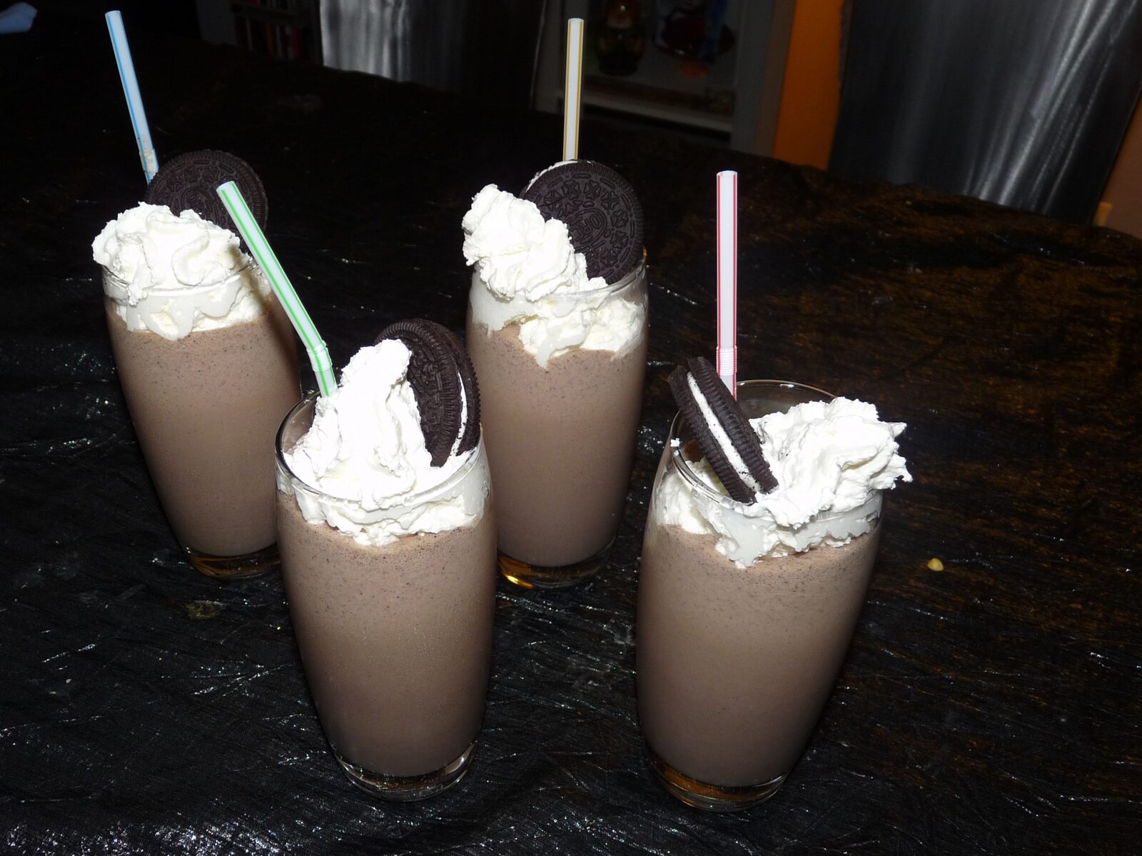 MILK SHAKE OREO