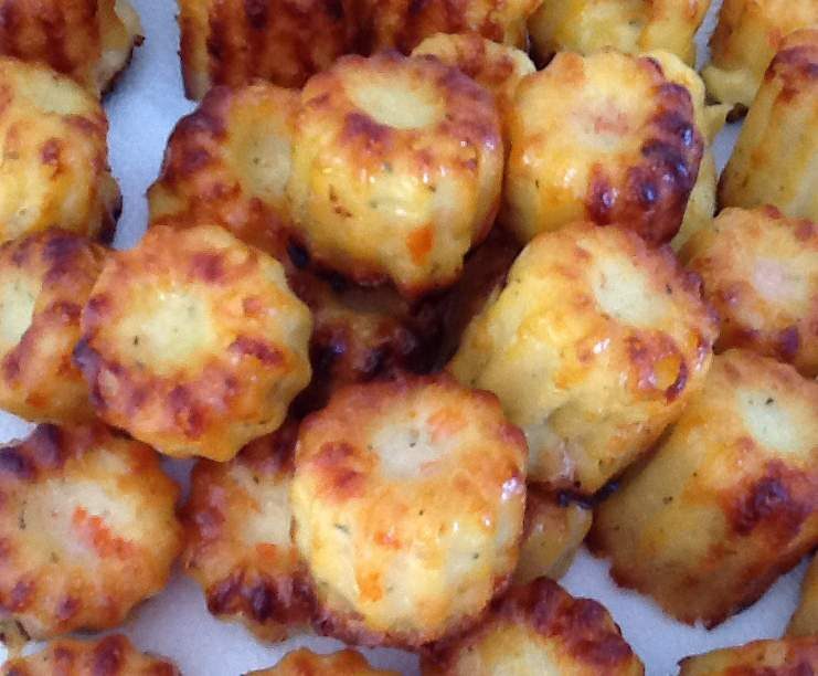 MINI CANNELÉS apéro GRUYÈRE et SURIMI