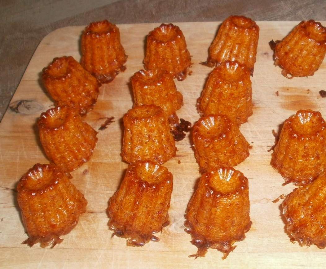 mini cannelés au chorizo