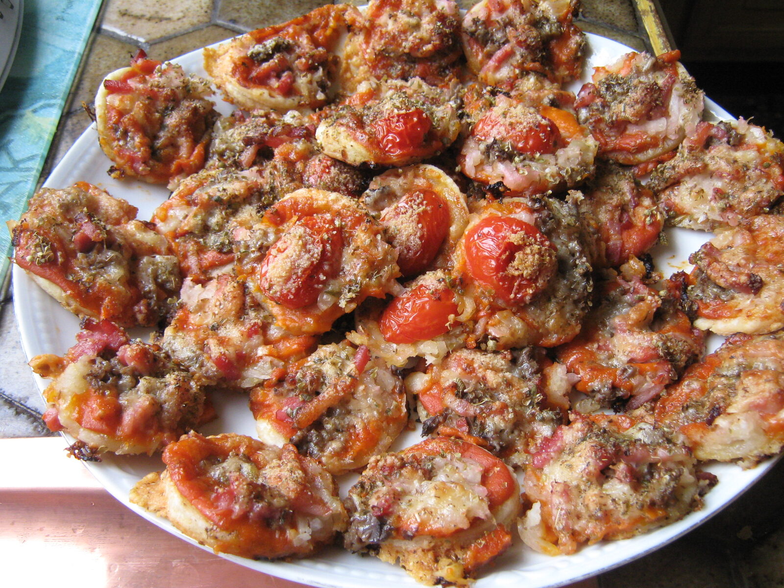 mini pizzas apéritives