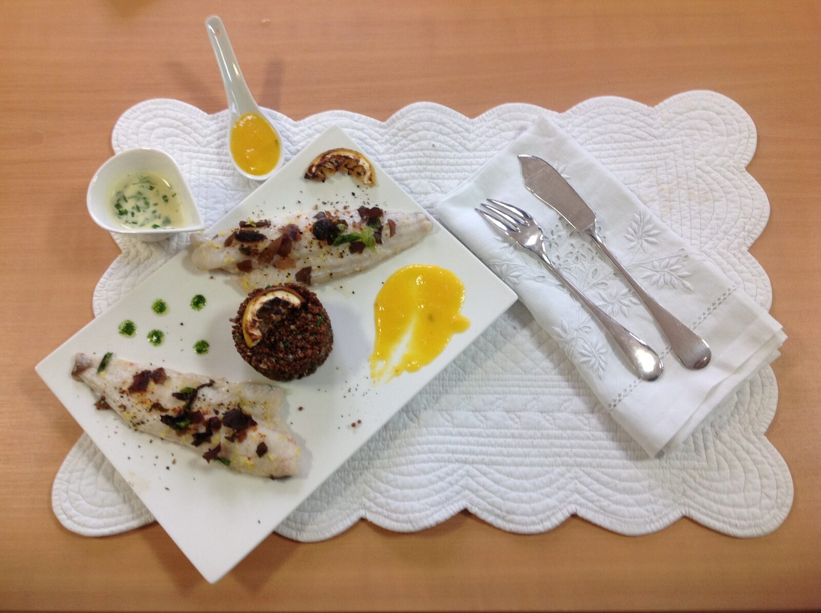 Nage de merlan aux trois saveurs