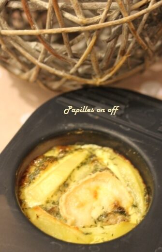 Nids de pommes de terre au saumon fumé et au chèvre