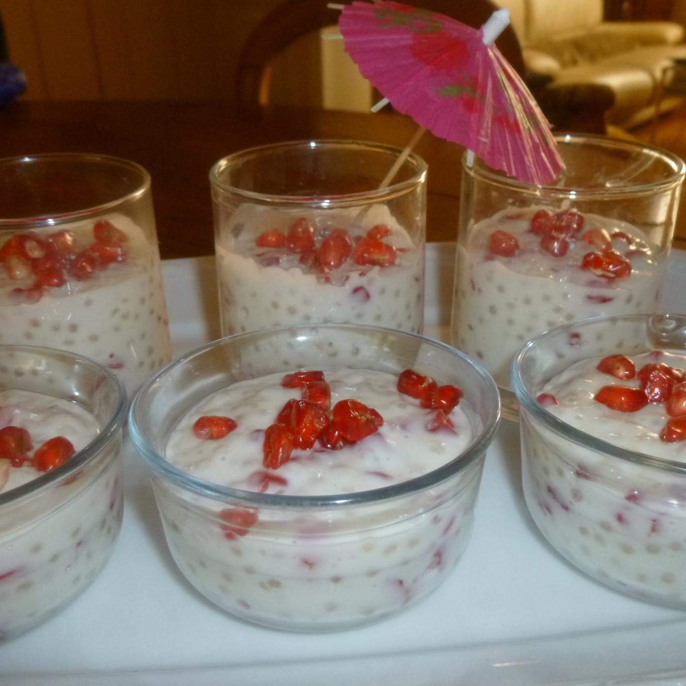 Nouvel an chinois perles du japon au lait de coco et grains de grenade