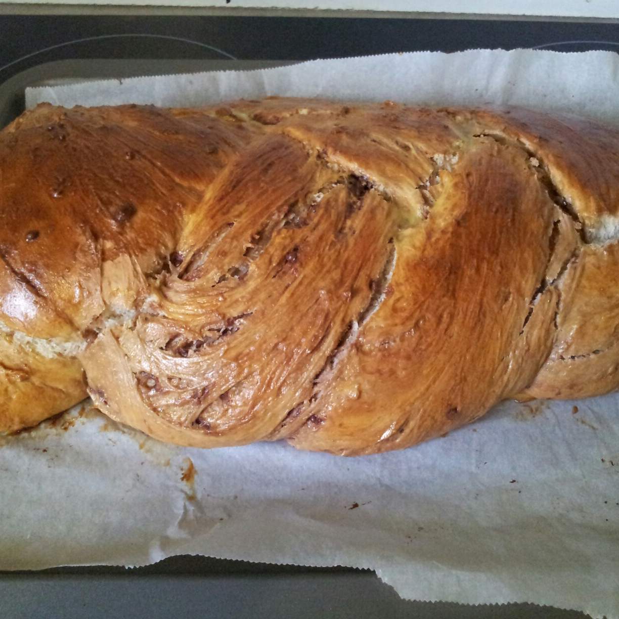 Pain au lait et pépites de chocolat tressé