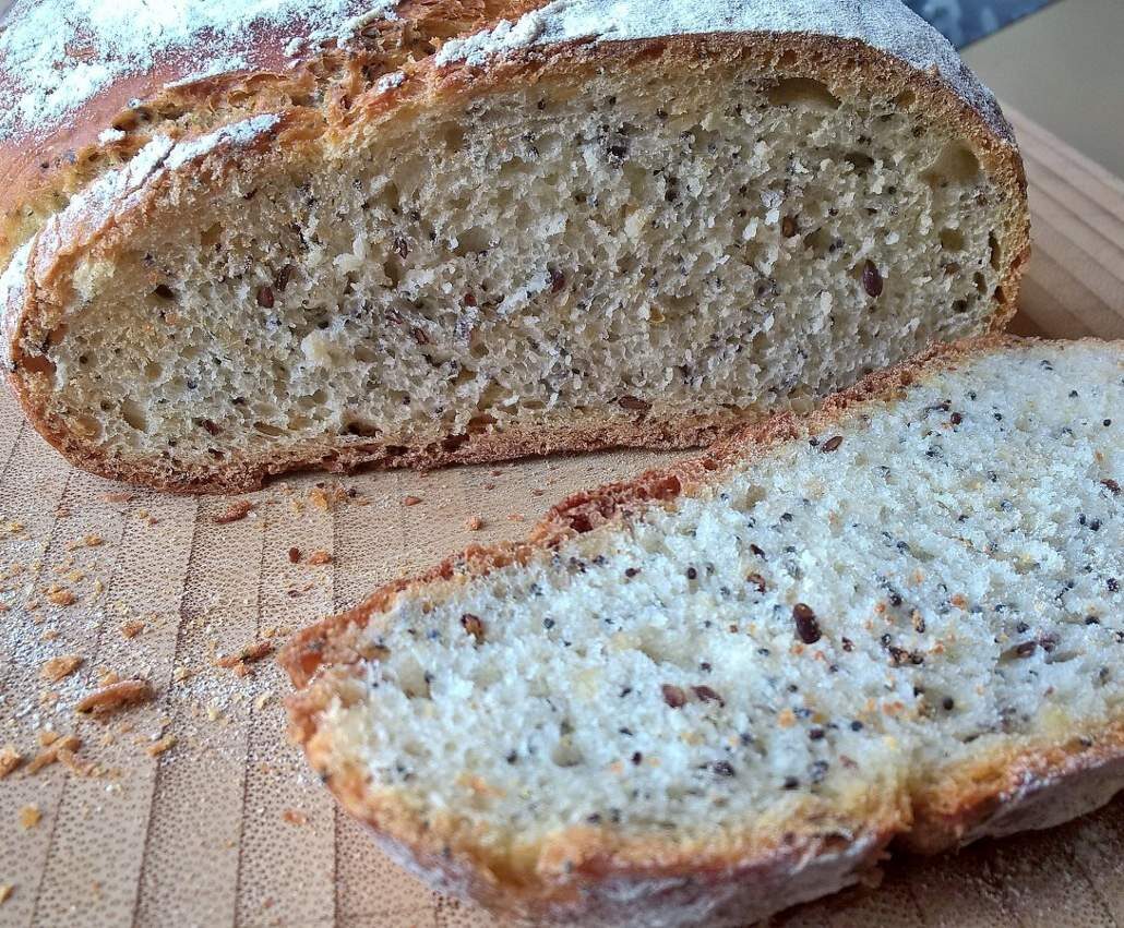 Pain cocotte aux 3 graines