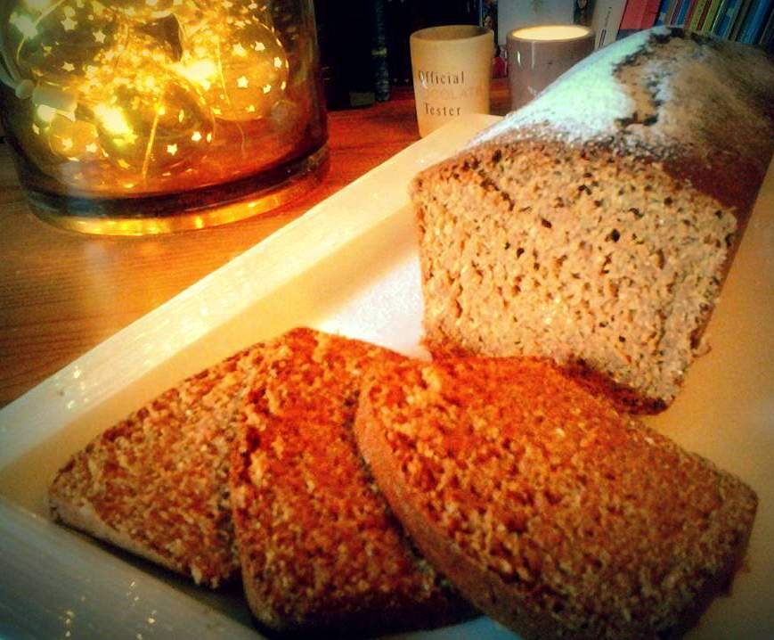 PAIN D'EPICES HYPER FACILE ET HYPER BON SANS OEUF, SANS BEURRE