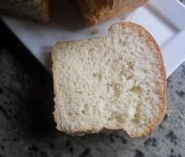 PAIN DE MIE A L'HUILE D'OLIVE EXELLENT +++ (recette d'Ana Sevilla du forum espagnol)