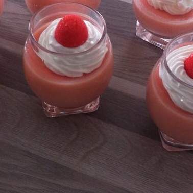 Panna cotta tagada