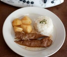 Papillote de canard au miel et aux poires