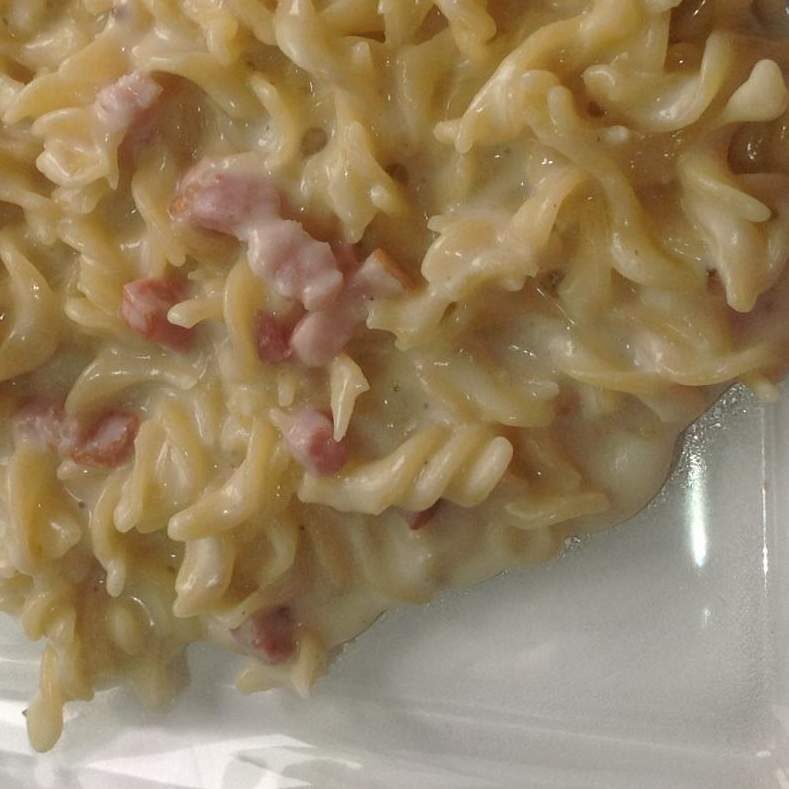 Pâtes aux lardons et roquefort