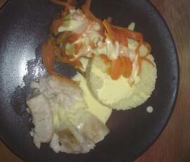 Perche du Nil, riz, tagliatelle de légume et sa sauce hollandaise