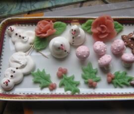 Petits décors pour les bûches et gâteaux de fêtes