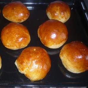 Petits pains briochés