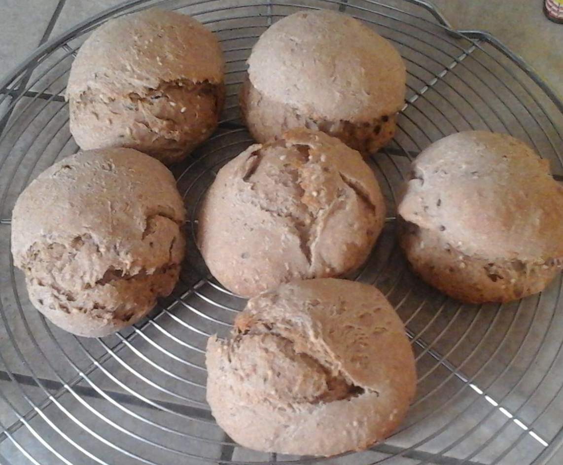 Petits pains complet aux graines