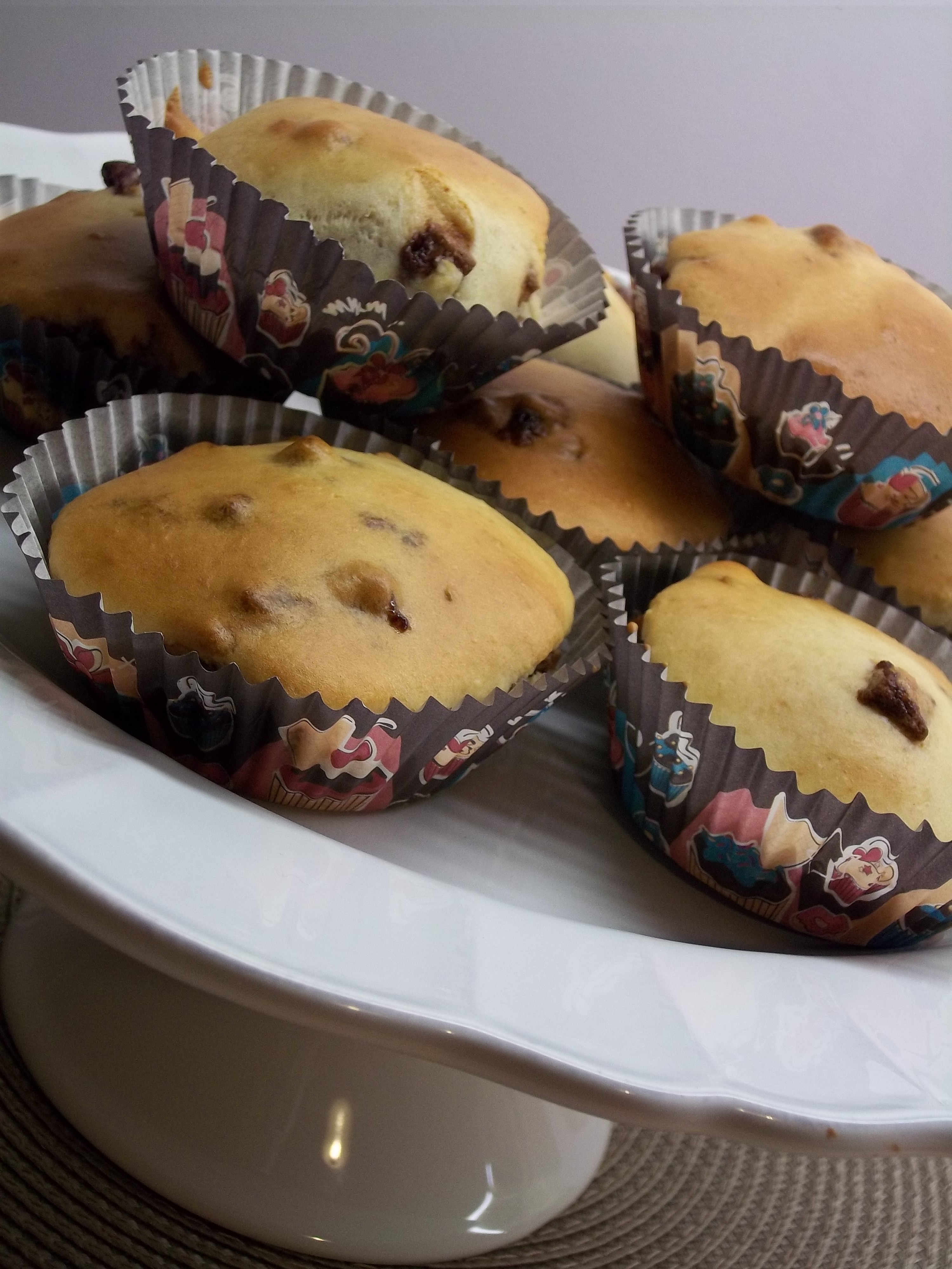 Petits pains sucrés aux pépites de chocolat au lait