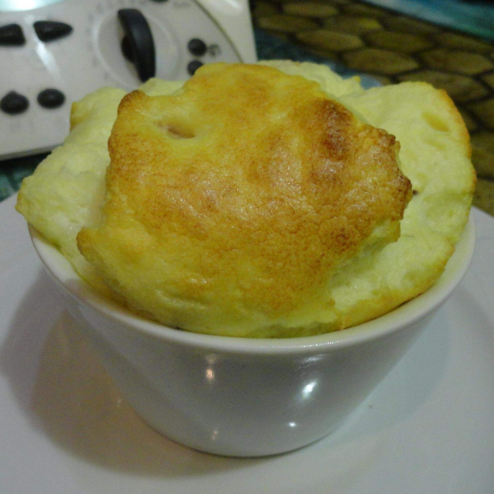 Petits soufflés avec les restes de purée et de raclette