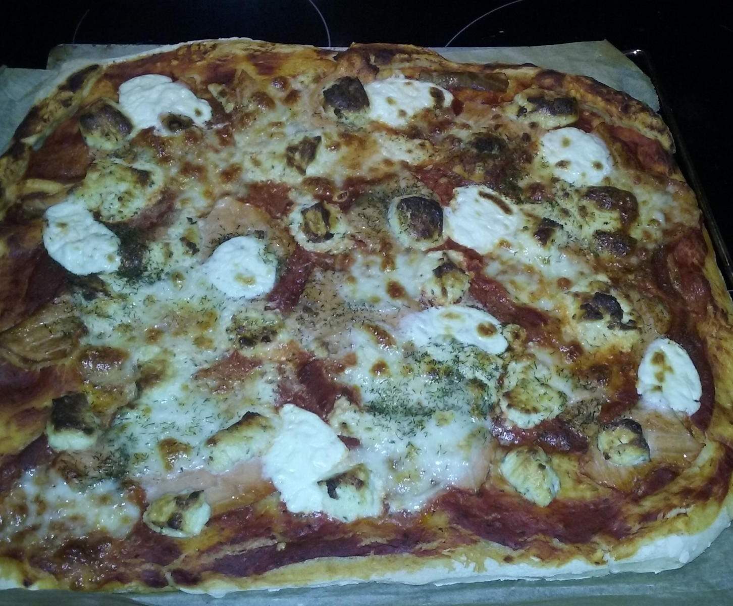 PIZZA AU SAUMON ET AU BOURSIN