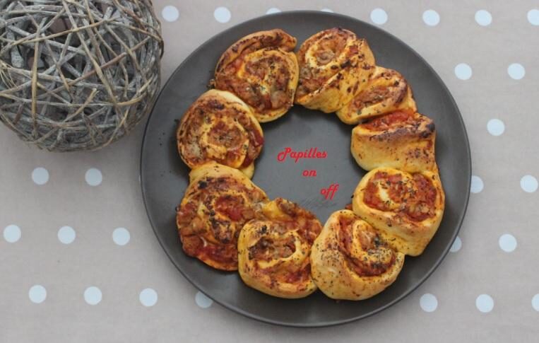 Pizza roulée au thon