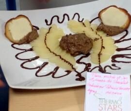 Poire pochée et ses Amours de Chocolats