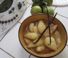 Poires fondantes à la vanille bourbon