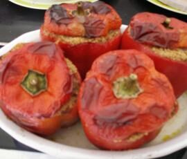 Poivrons Farcis aux Lentilles et à l'Orge Perlé