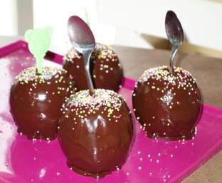 Pommes d'amour au chocolat
