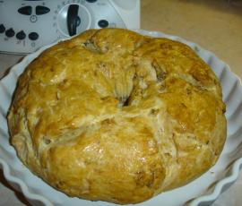 Pompe aux grattons (spécialité bourbonnaise qui se déguste à l'apéritif )