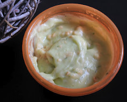 Purée courgettes, pâtes, kiri et saumon pour bébé