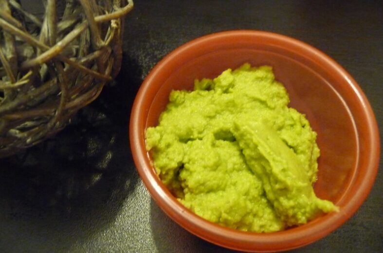 Purée pommes de terre, petits pois pour bébé