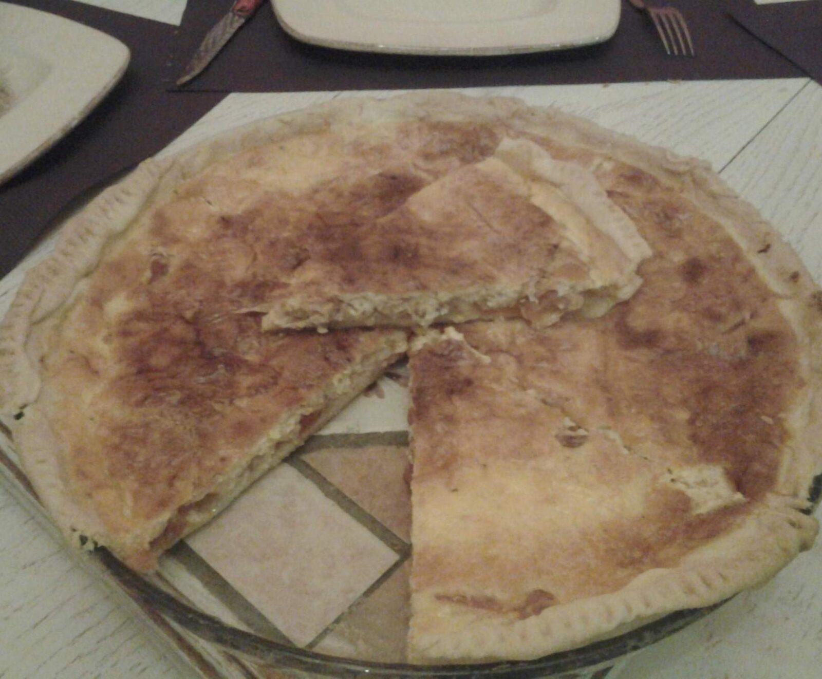 QUICHE AU JAMBON ET TOMATES