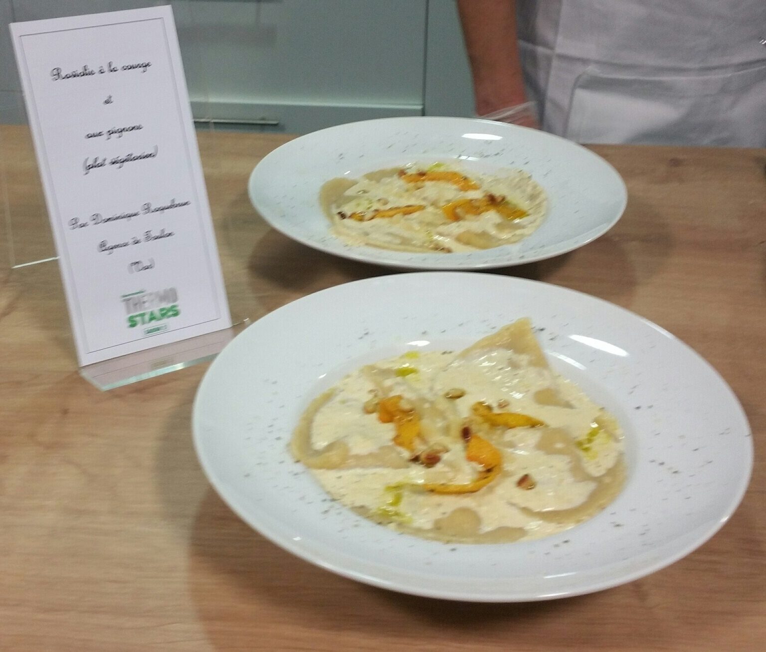 RAVIOLIS A LA COURGE ET AUX PIGNONS