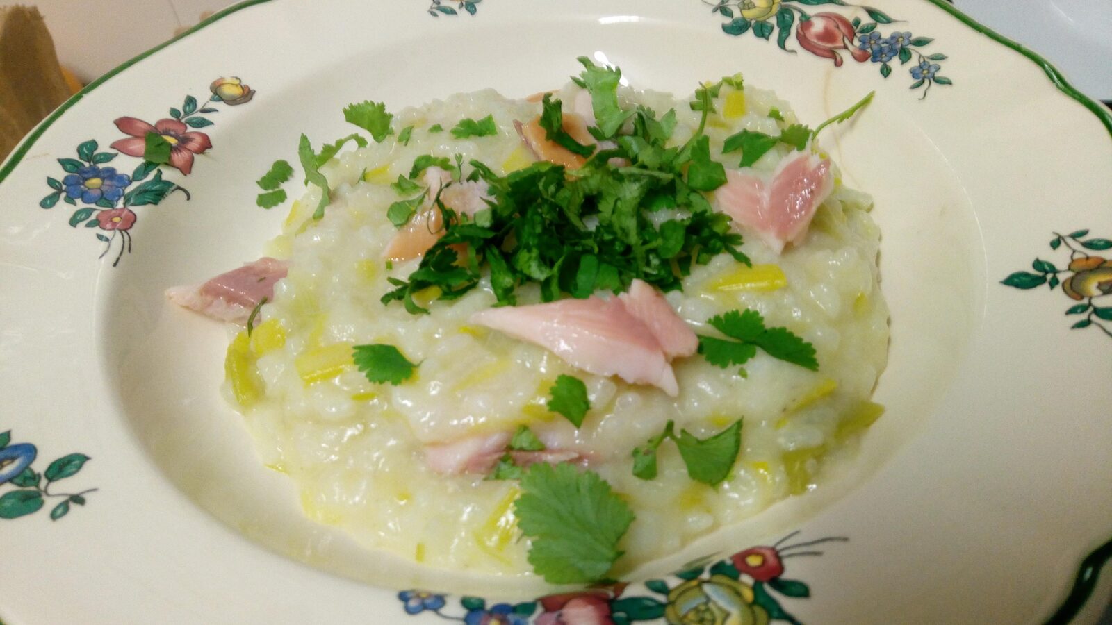 RISOTTO AUX POIREAUX ET FILET DE TRUITE A MA FACON