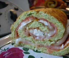 Roulé PDT / courgettes au saumon fumé et chèvre