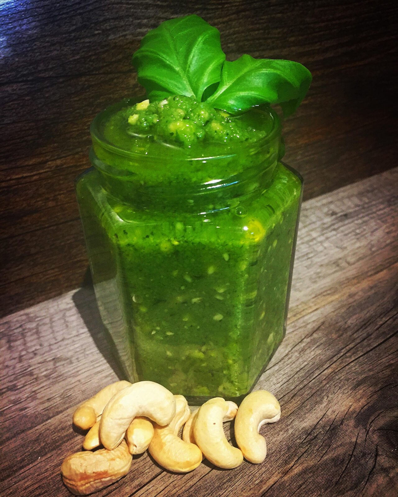 Sauce pesto basilic