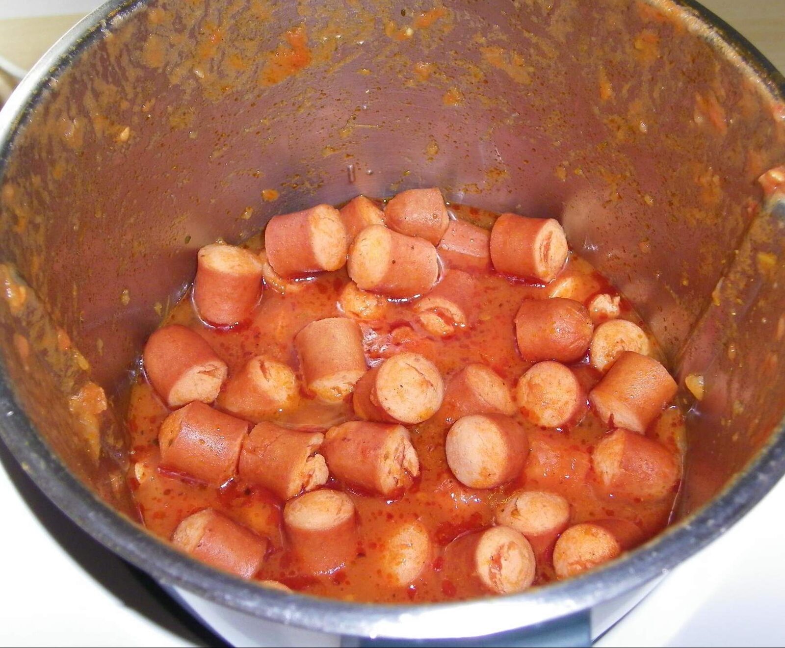 Saucisses de strasbourg à la tomates