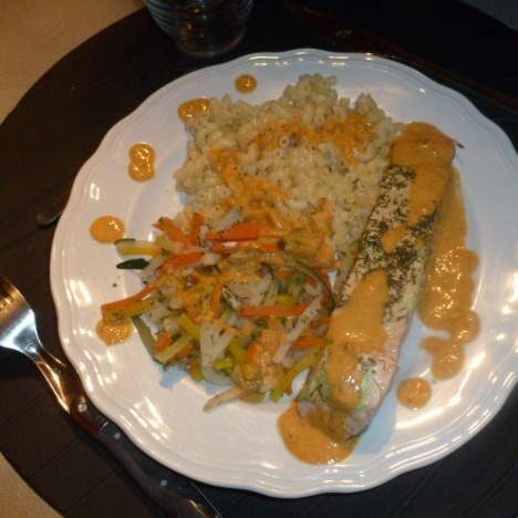 Saumon, Julienne et Coquillettes express