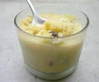 Semoule au lait aux raisins