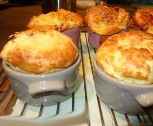 Soufflé express au Reblochon sans monter les blancs en neige