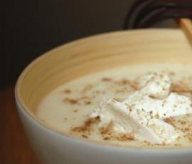 Soupe chou-fleur, curry, chèvre