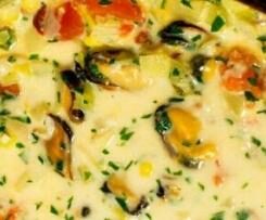 Soupe de crevettes et de moules