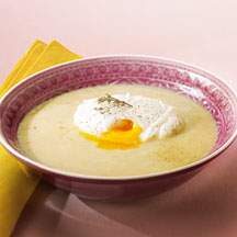 Soupe de pois cassés à l’œuf poché - WeightWatchers