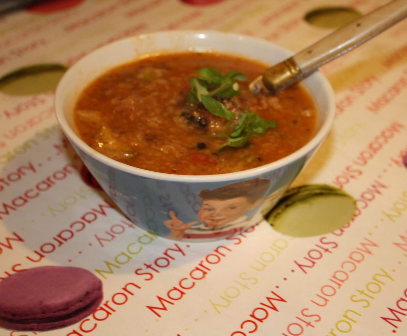 Soupe de tomate au pain