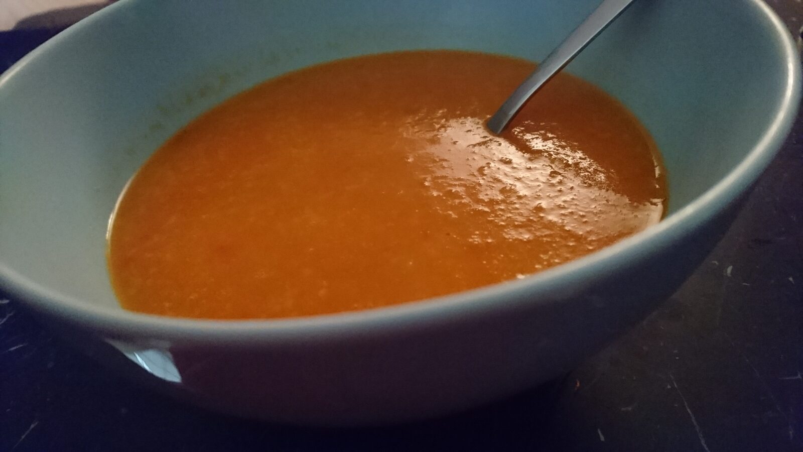 Soupe de tomates et ses vermicelles