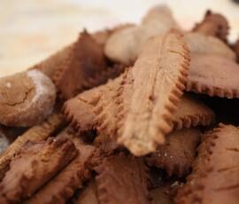 Spéculoos (sans gluten et sans lait) {La Faim des Délices}