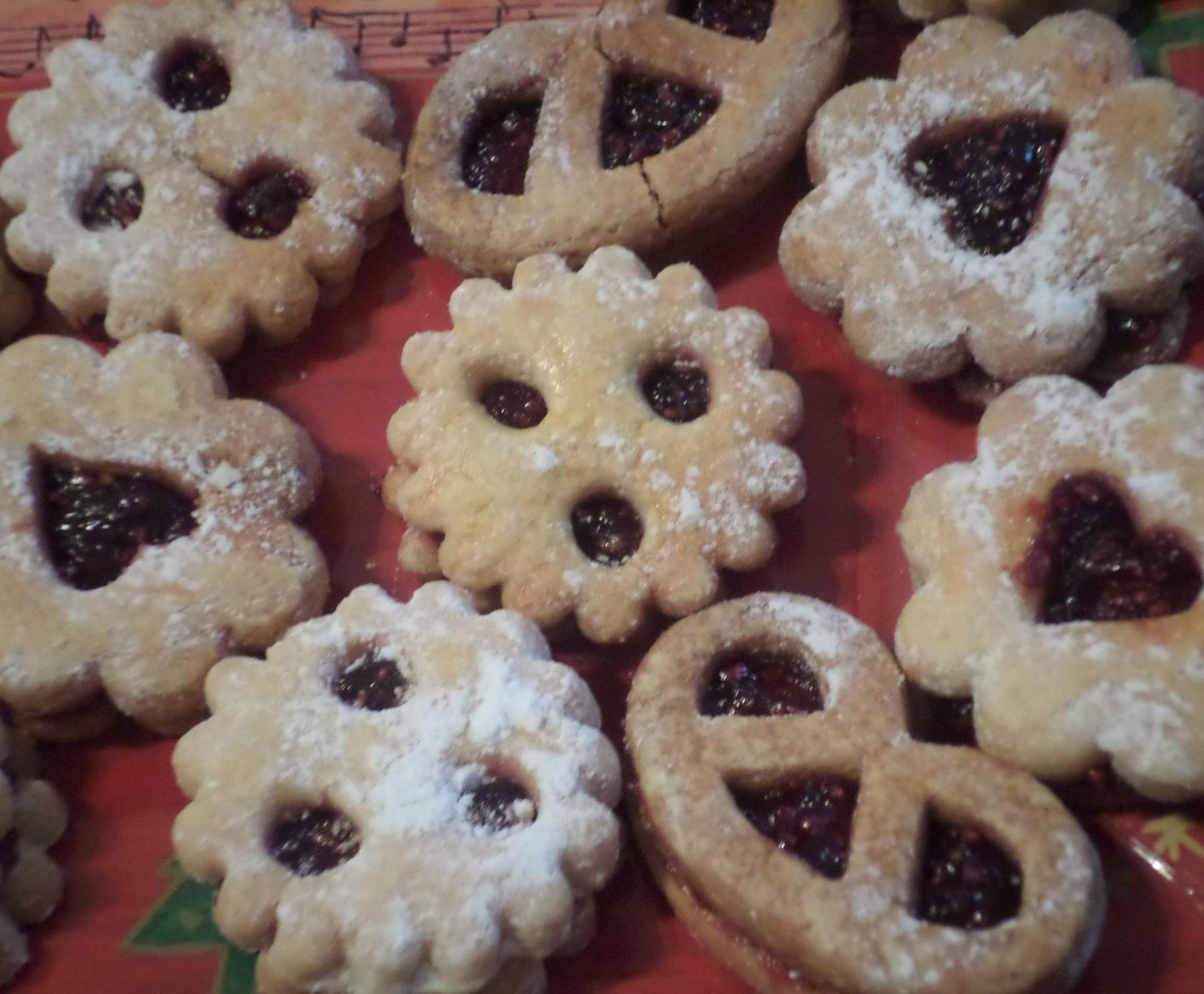 SPITZBUEBE(petits fours alsacien de Nöel)